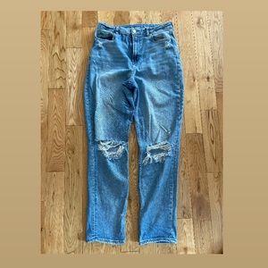 American Eagle Distressed Jeans